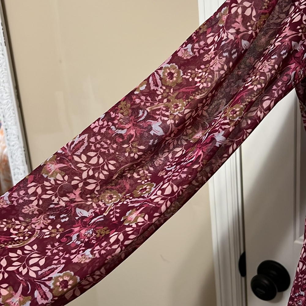 Altar’s State spring dress! - Picture 4 of 6